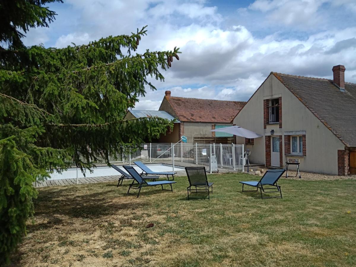 Chez Magali Villa Courtemaux Bagian luar foto